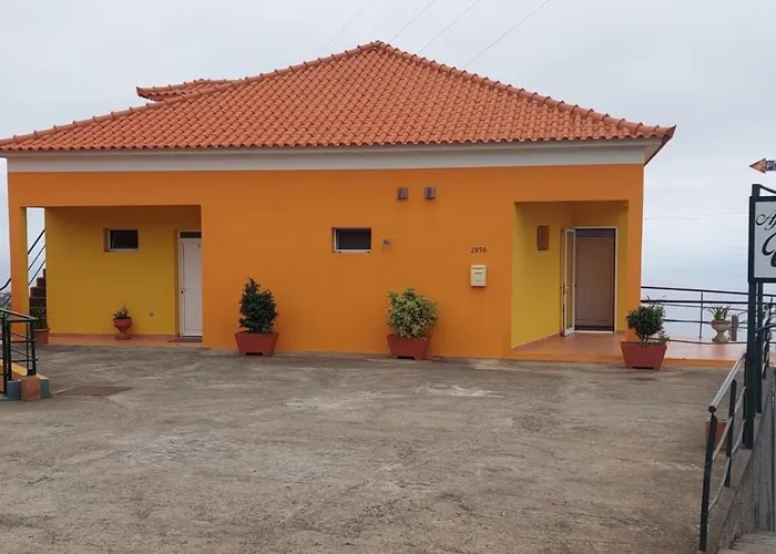Apartamento Villa * Понта-ду-Сол